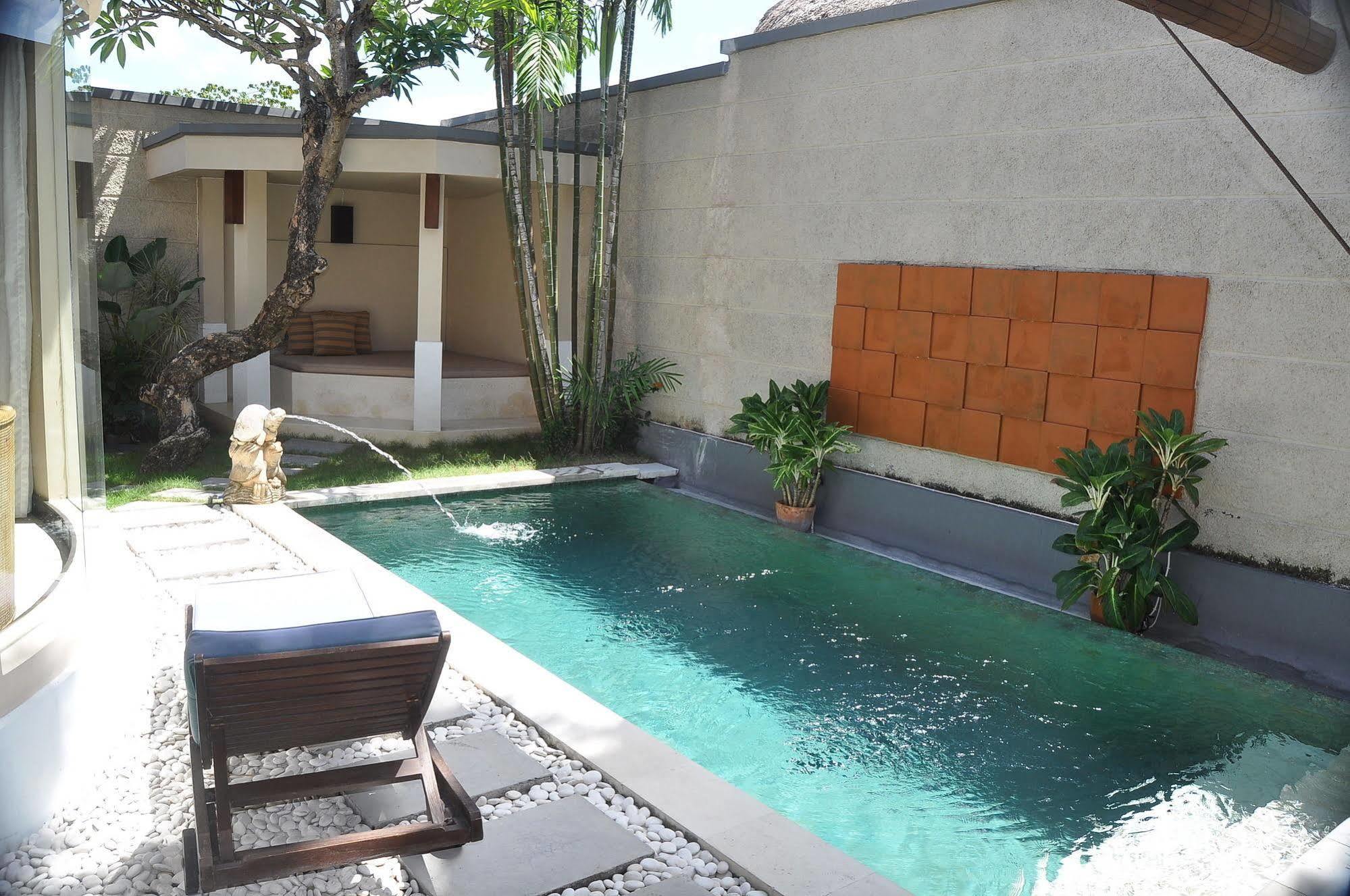 D'Alang Alang Villas Seminyak  Exterior photo